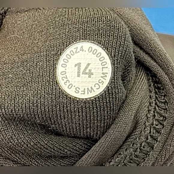 NWOT Lululemon align II member legging 25” - Picture 12 of 12